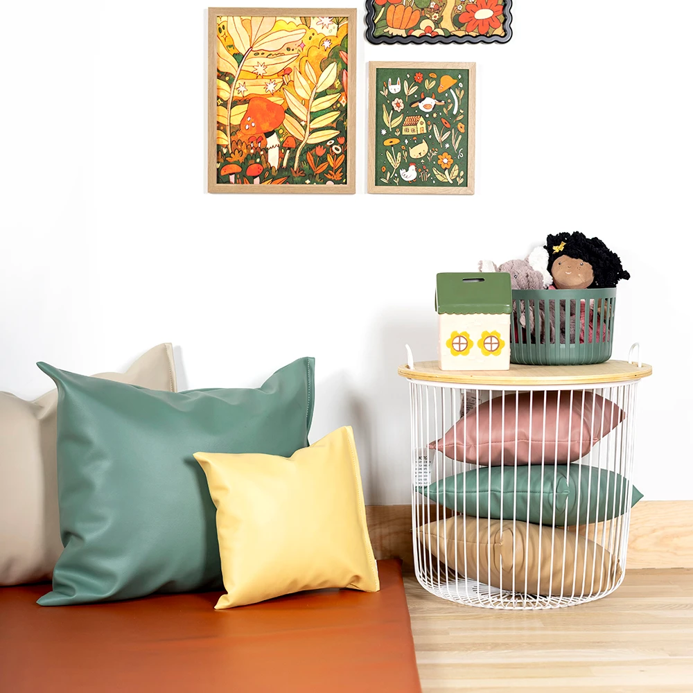 Box of 8 Small Reading Pillows - Image 4