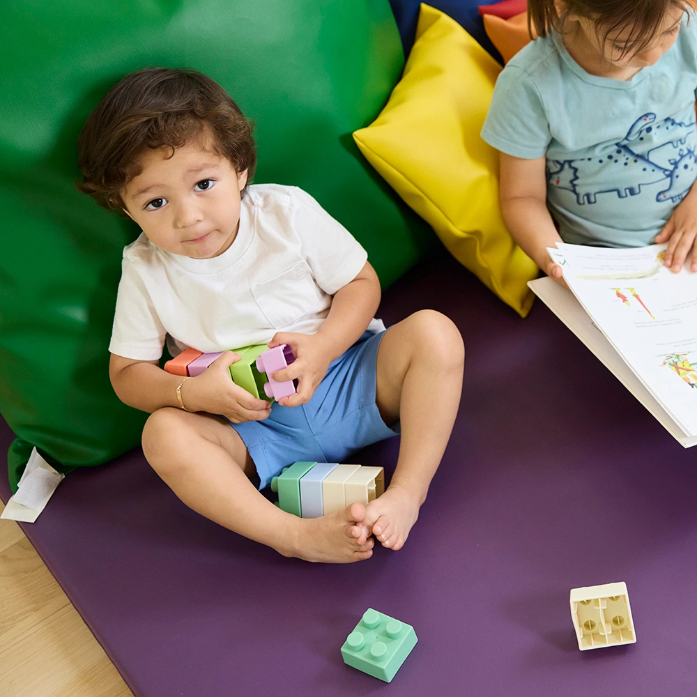 Jumbo Reading Pillow - Image 3